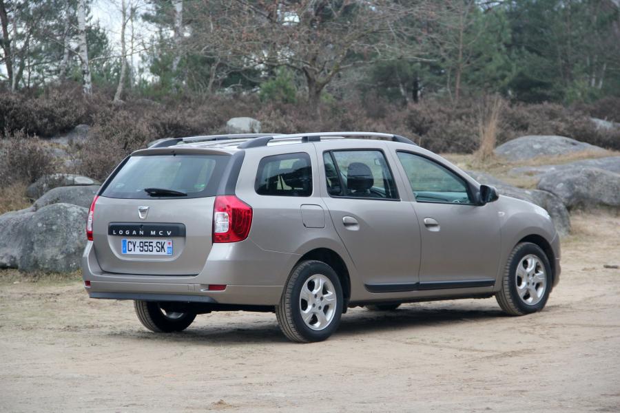  Dacia Logan MCV 2013 года  (фото 2 из 48)